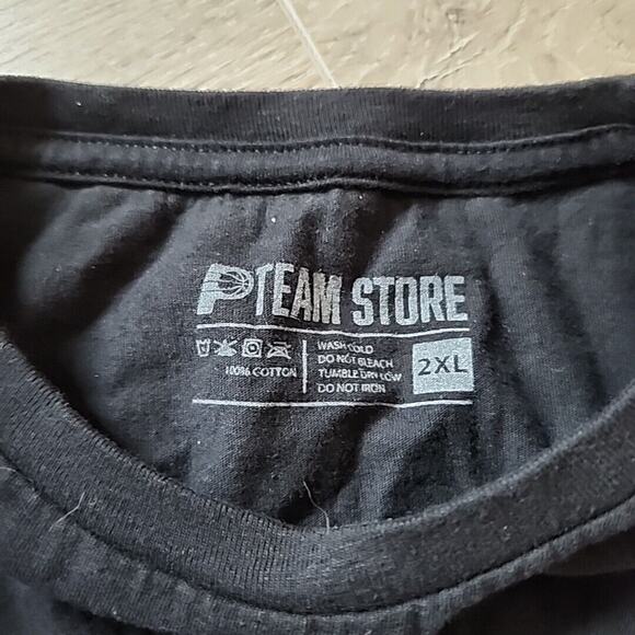 Indiana Fever Shirt 2XL Pride Month Flag Black Short Sleeve F Logo WNBA Caitlin - Picture 3 of 6